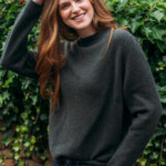 Corry Unisex T-Shirt jumper: Seaweed